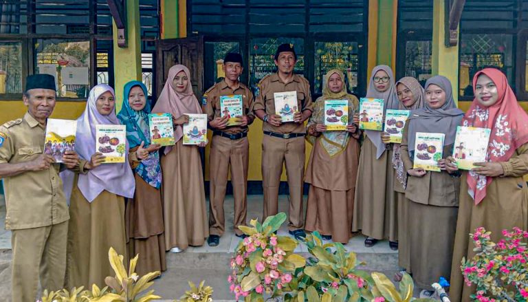 Guru di NTB (ASEAN)